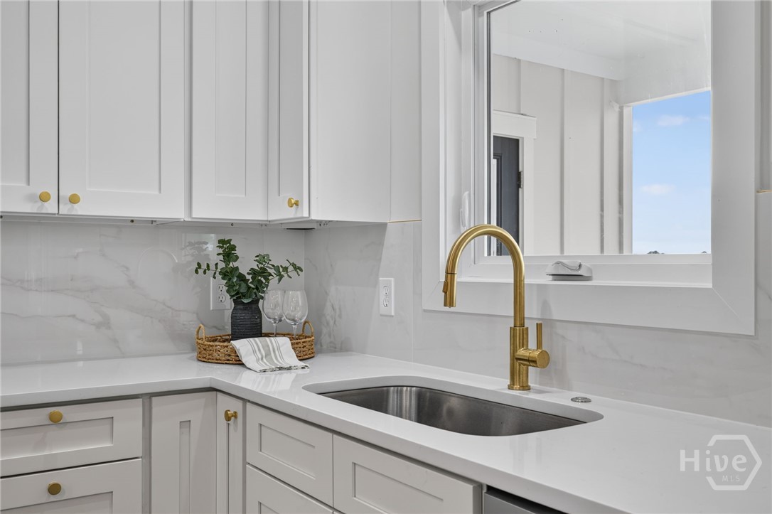 209 Runaway Point Road Savannah, GA 31404 - Photo 17 of 57 Gallery Image 17