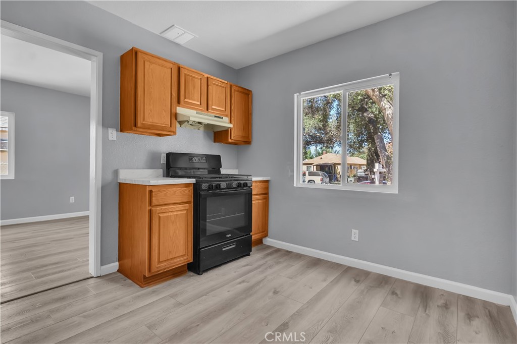 4156 Dwight Avenue Riverside, CA 92507 - Photo 10 of 26 Both units share an identical layout and design; therefore, the professional photos for the first unit are accurate for the second.