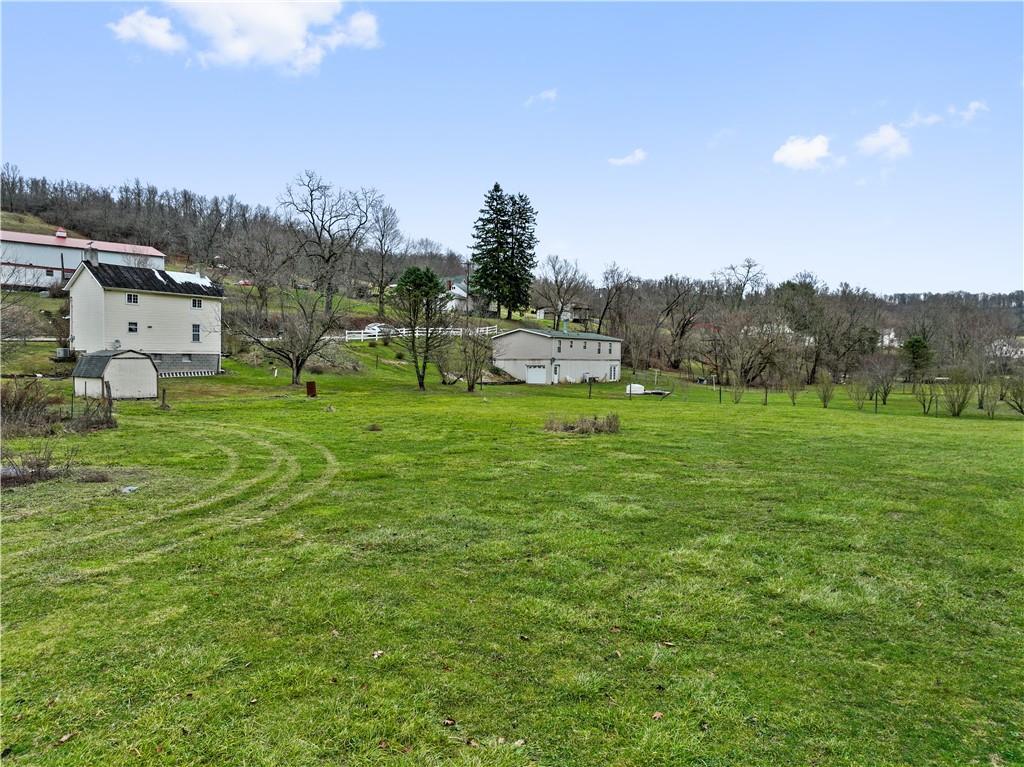 697 Banetown Road Washington, PA 15301 - Photo 17 of 34