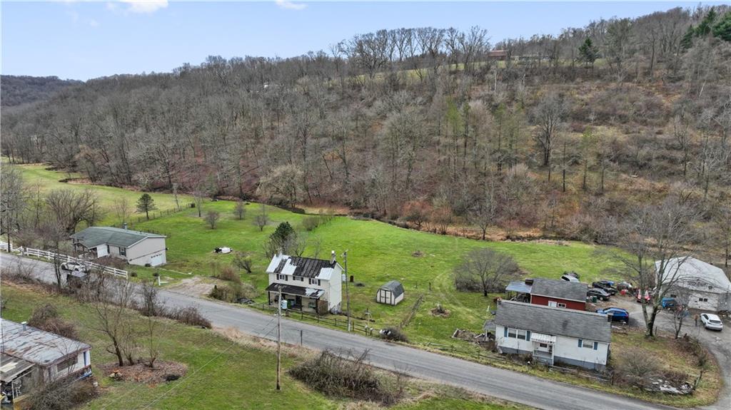697 Banetown Road Washington, PA 15301 - Photo 23 of 34
