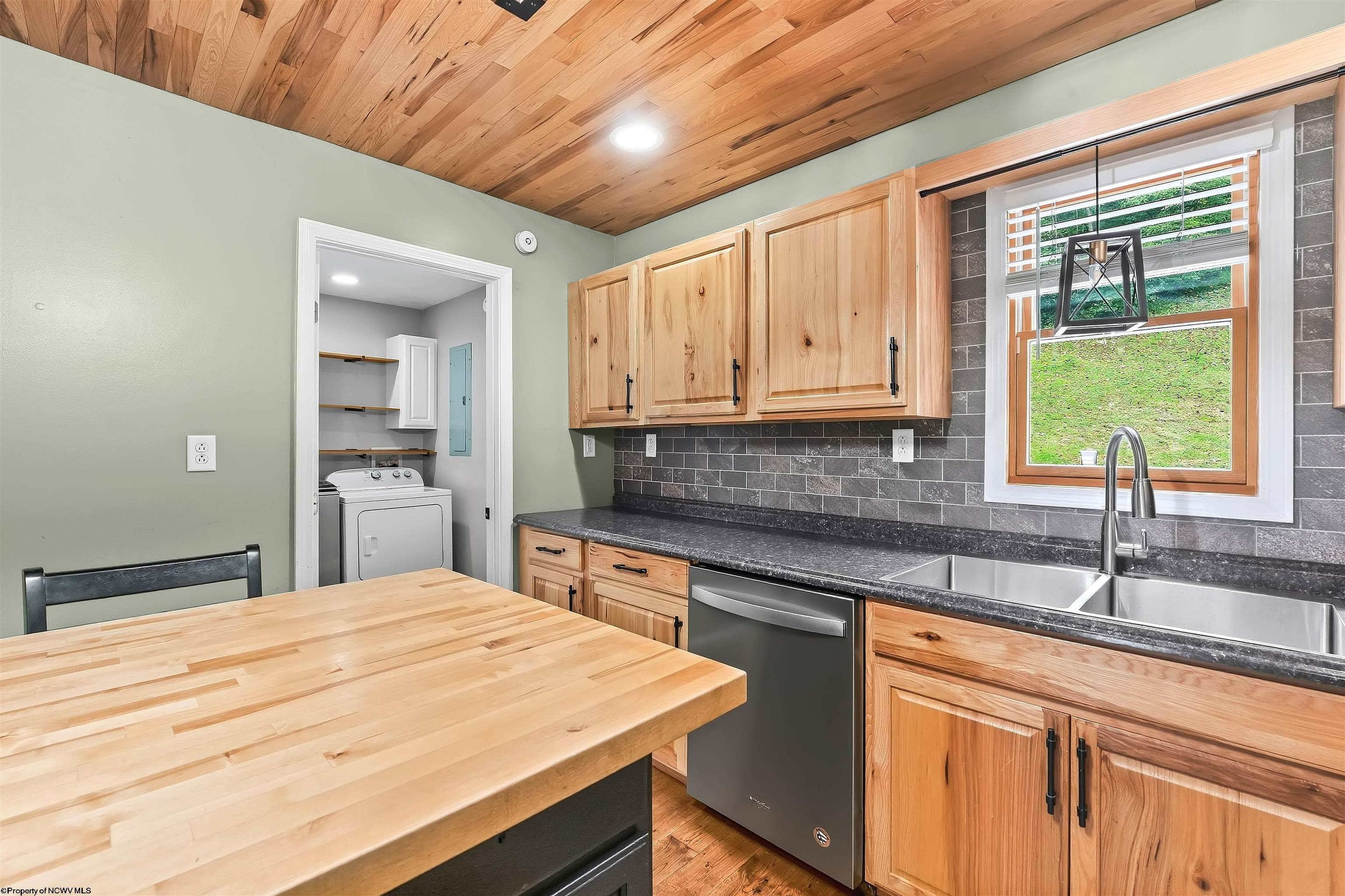 4243 Independence Road Independence, WV 26374 - Photo 27 of 47 Gallery Image 27