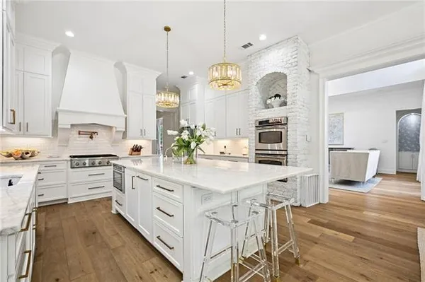 $1,300,000 | 18315 Hosmer Mill Road, Covington, LA 70435