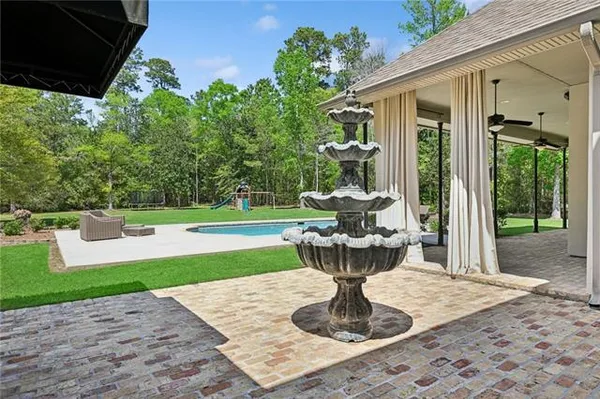 $1,300,000 | 18315 Hosmer Mill Road, Covington, LA 70435