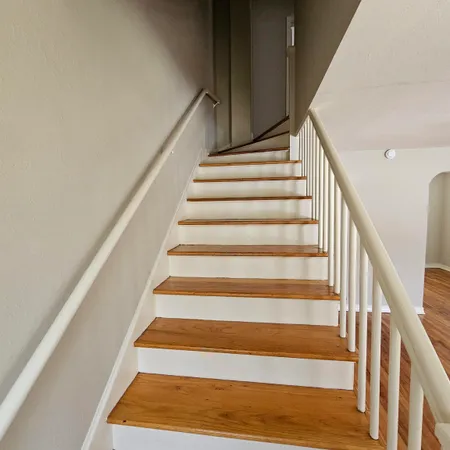 $995 | 124 South Franklin Boulevard, Tallahassee, FL 32301