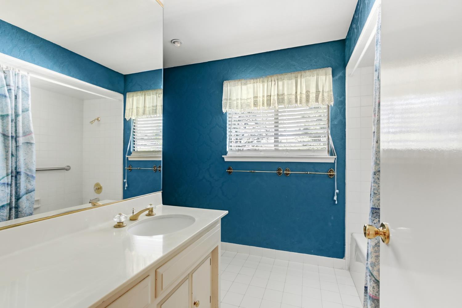 405 Crocker Road Sacramento, CA 95864 - Photo 36 of 54
