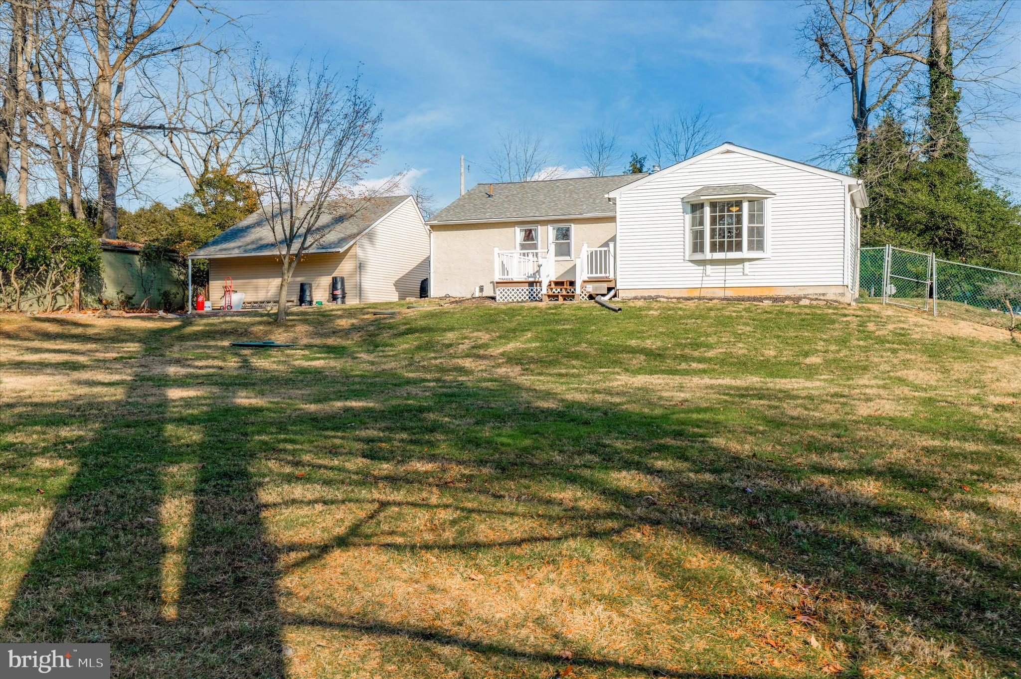 516 Sugartown Road Malvern, PA 19355 - Photo 2 of 16