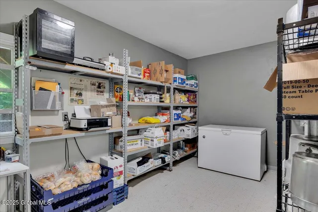 $500,000 | 8905 Ny Highway, Averill Park, NY 12018