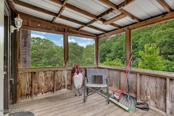 $500,000 | 8905 Ny Highway, Averill Park, NY 12018