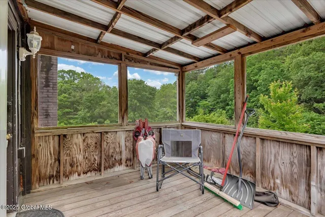 $500,000 | 8905 Ny Highway, Averill Park, NY 12018