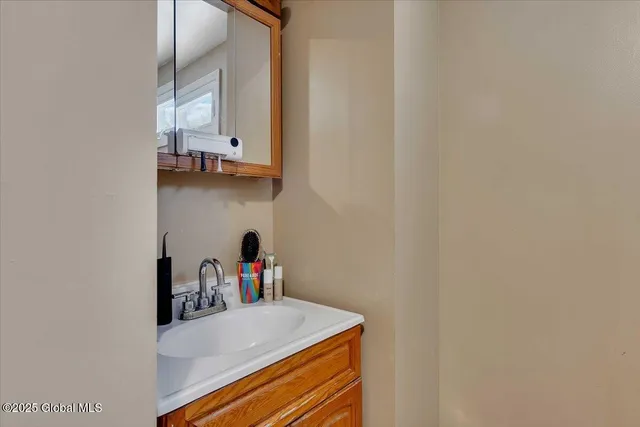 $500,000 | 8905 Ny Highway, Averill Park, NY 12018