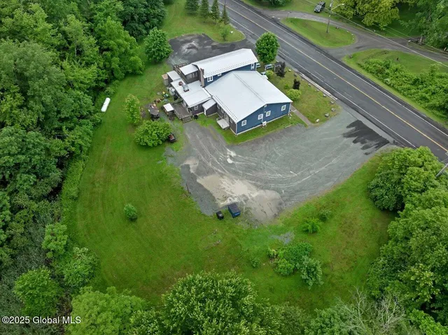 $500,000 | 8905 Ny Highway, Averill Park, NY 12018