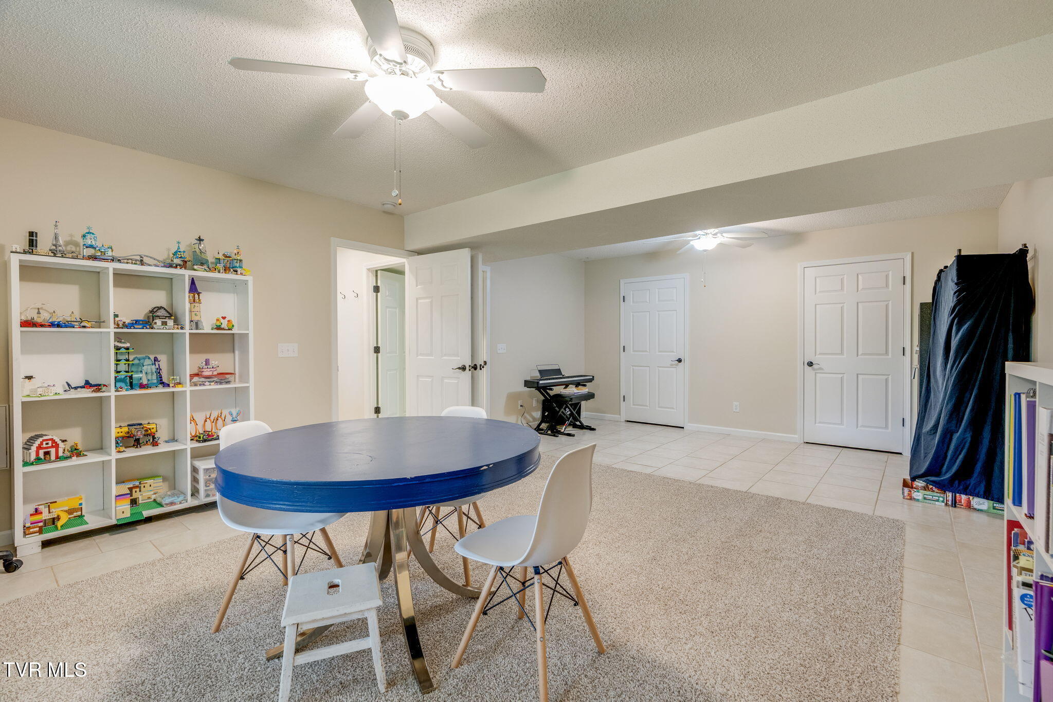 2937 Forest View Road Kingsport, TN 37660 - Photo 26 of 52 025
