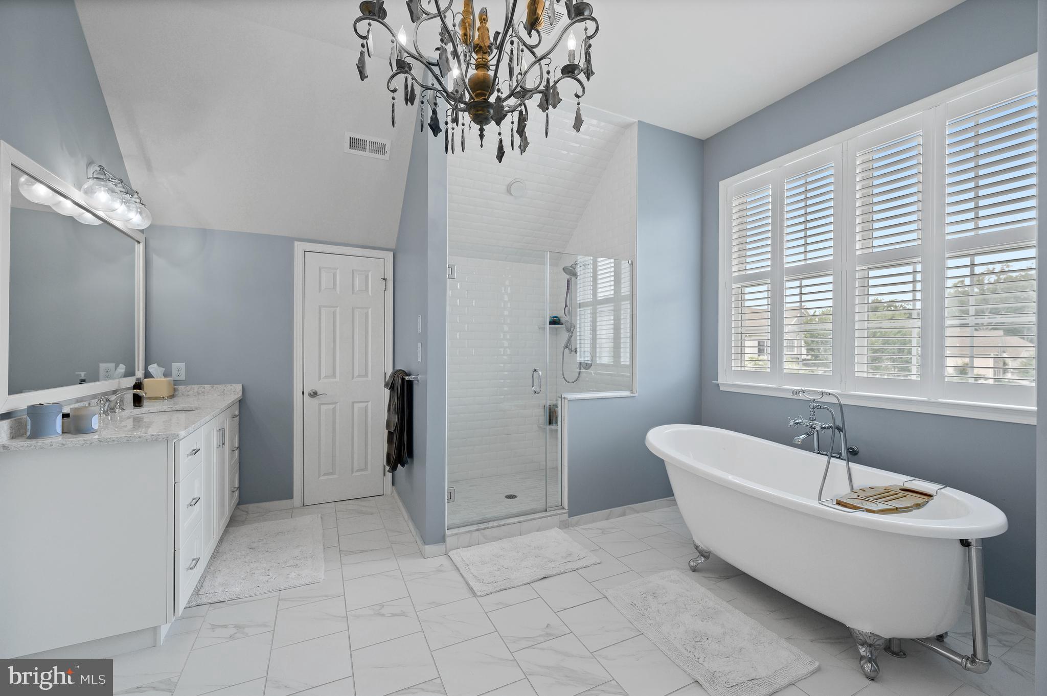 3910 Lewis Run Road Newtown Square, PA 19073 - Photo 24 of 36 Primary bath with shower and footed tub