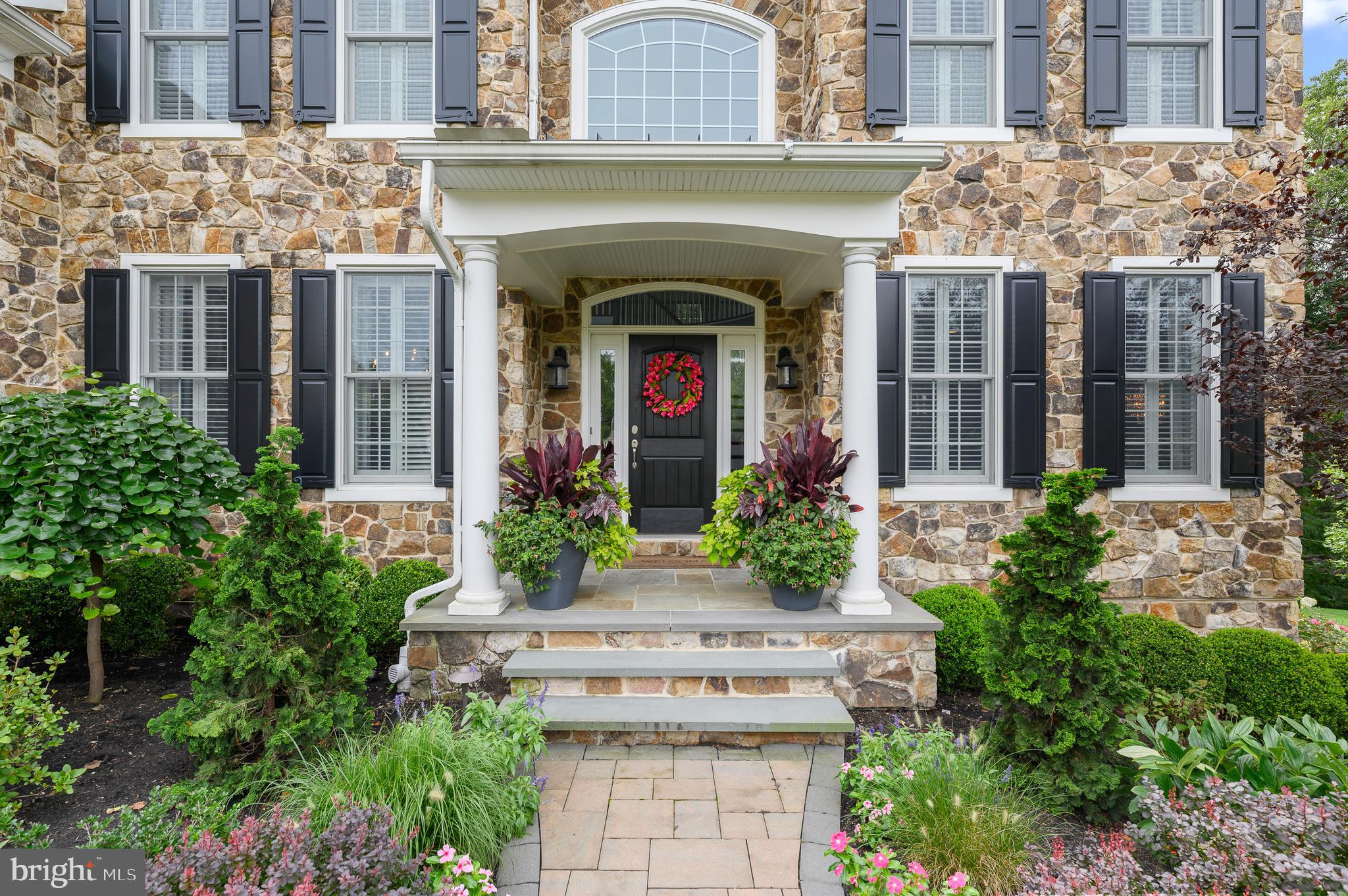 3910 Lewis Run Road Newtown Square, PA 19073 - Photo 4 of 36 Covered entryway with walkway