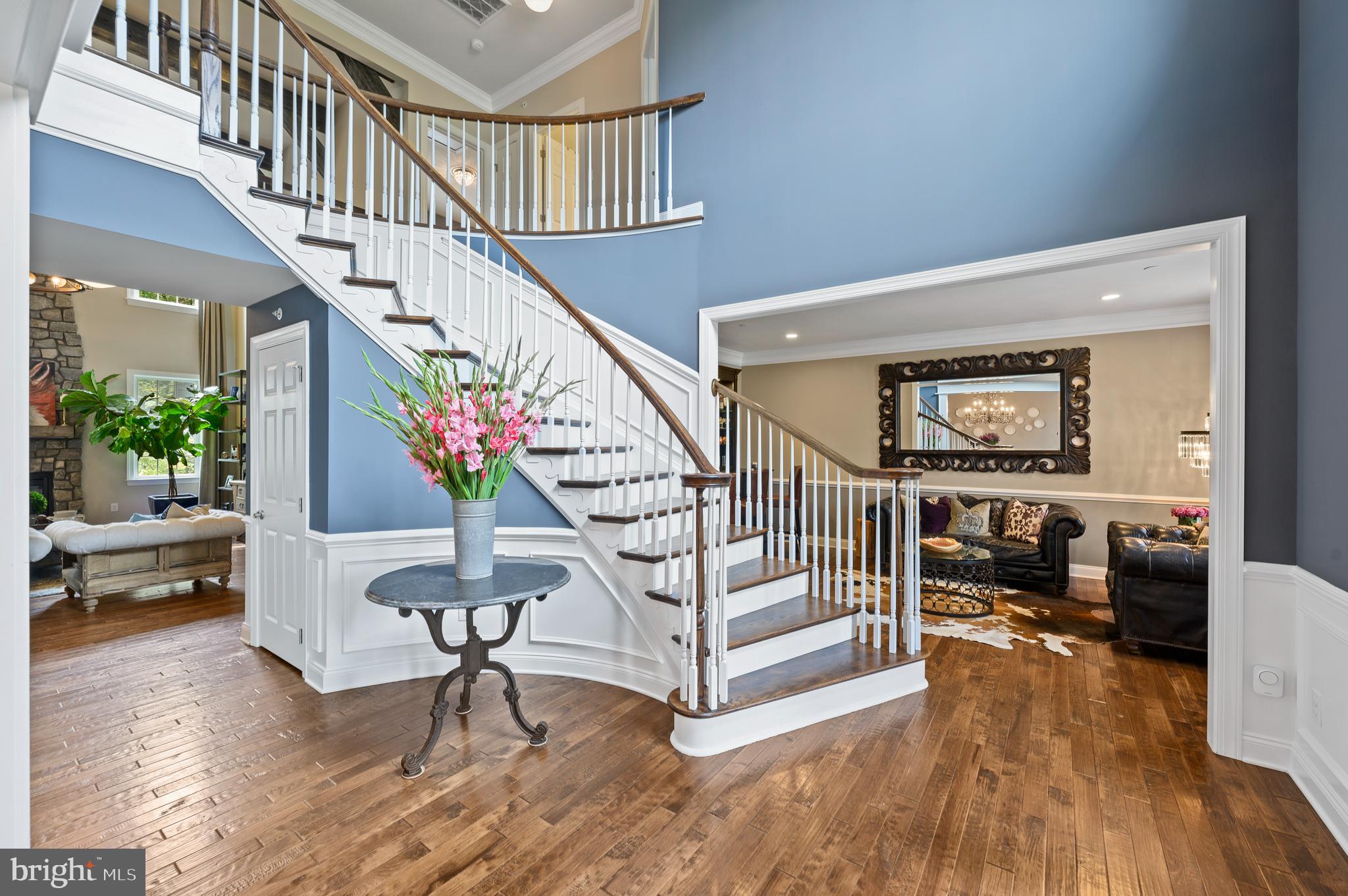 3910 Lewis Run Road Newtown Square, PA 19073 - Photo 5 of 36 2 story entry with grand staircase