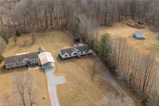 $225,000 | 7182 State Highway 49, Liberty, NC 27298