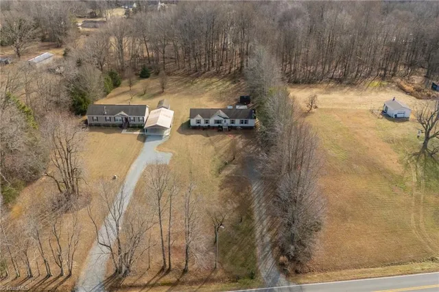 $225,000 | 7182 State Highway 49, Liberty, NC 27298
