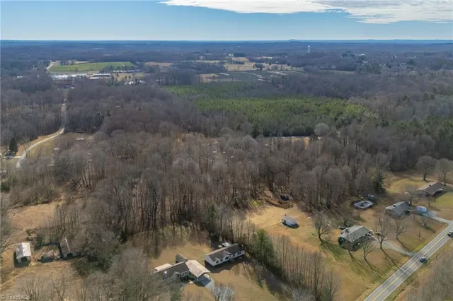 $225,000 | 7182 State Highway 49, Liberty, NC 27298