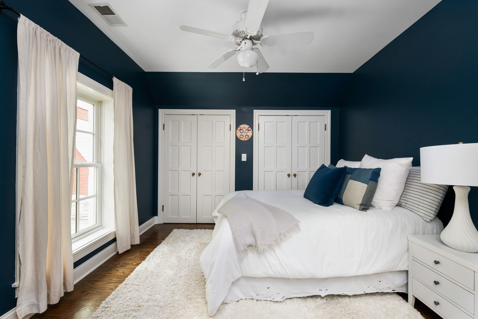 310 Maple Row Northfield, IL 60093 - Photo 24 of 39 Gallery Image 24