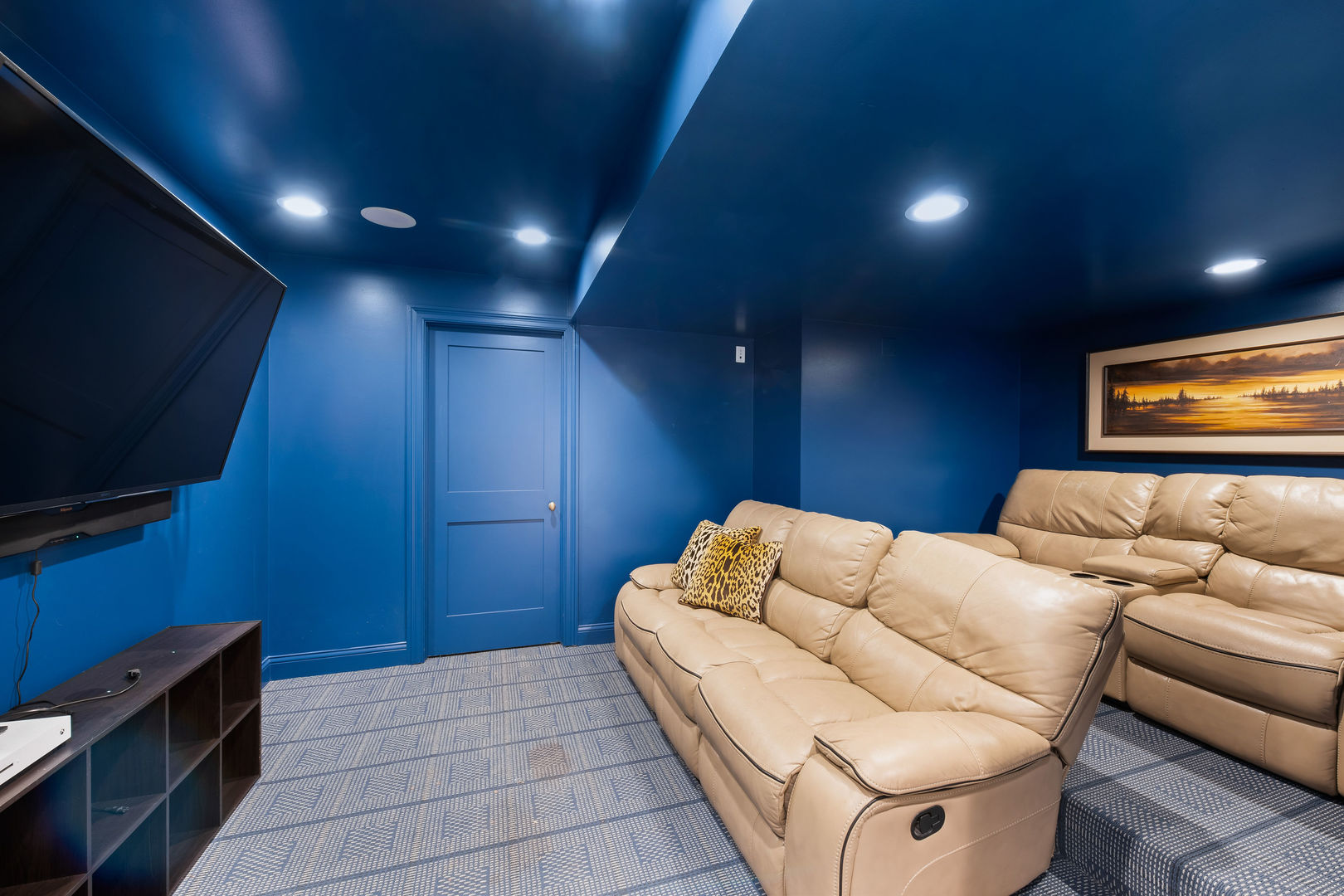 310 Maple Row Northfield, IL 60093 - Photo 29 of 39 Gallery Image 29