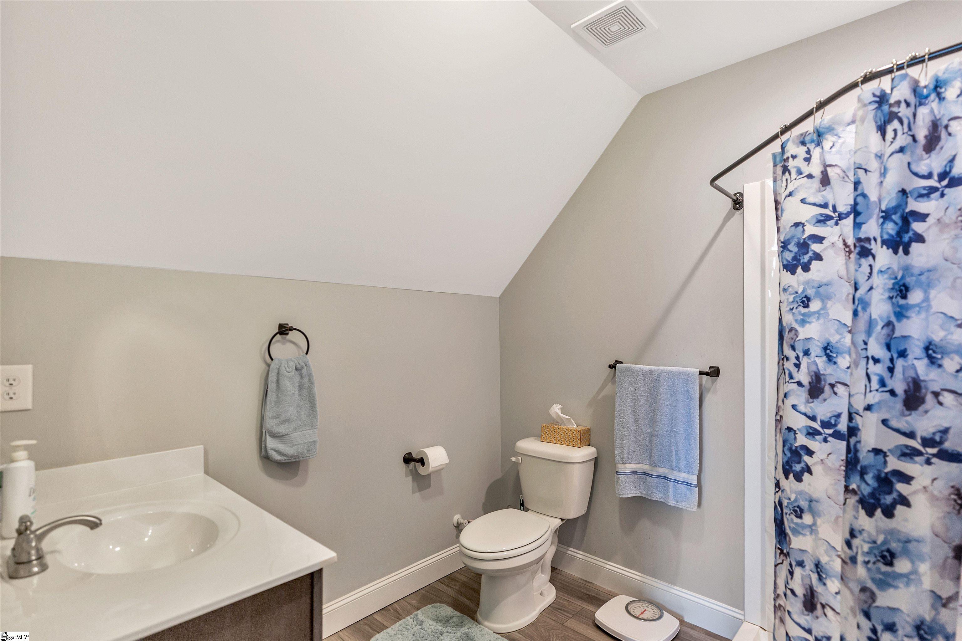 160 Inlet Pointe Drive Anderson, SC 29625 - Photo 23 of 42