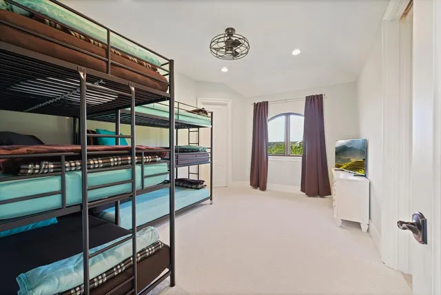 a view of building and outdoor space