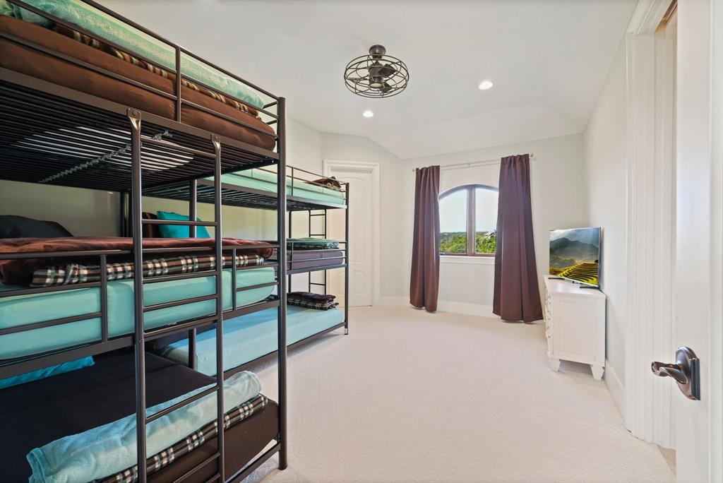 325 River Ridge Spring Branch, TX 78070 - Photo 35 of 40