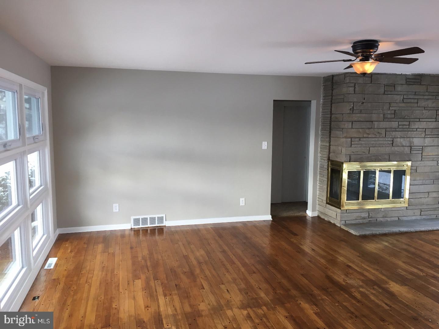 211 Hill Road Westampton, NJ 08060 - Photo 8 of 25
