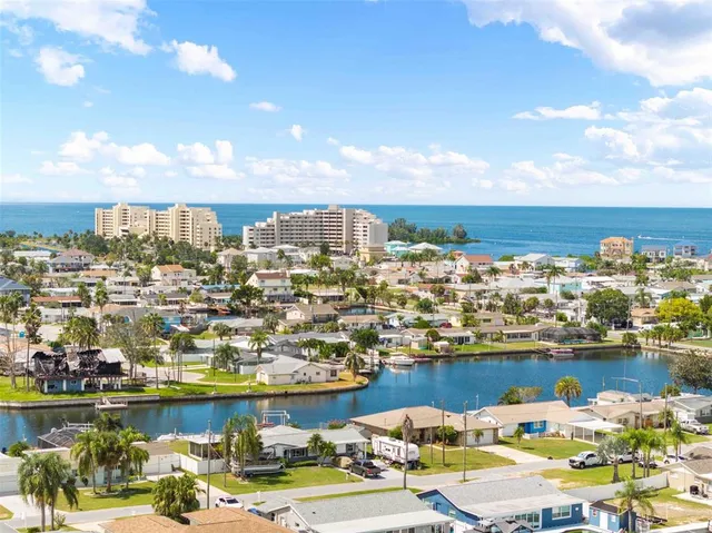 $375,000 | 13538 Leslie Drive, Hudson, FL 34667