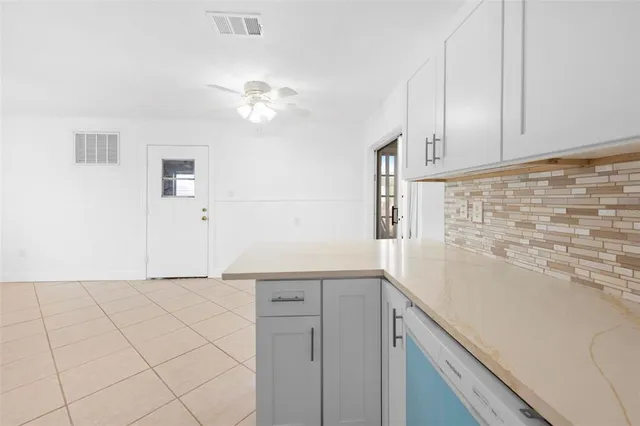 $375,000 | 13538 Leslie Drive, Hudson, FL 34667