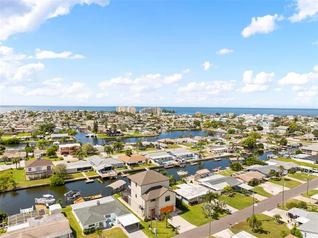 $375,000 | 13538 Leslie Drive, Hudson, FL 34667