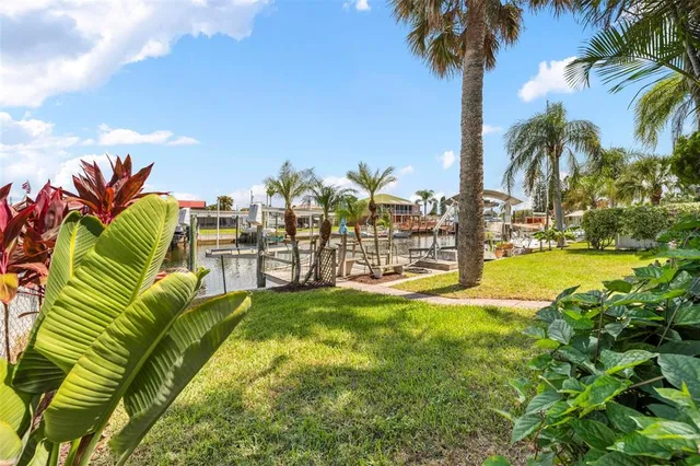 $375,000 | 13538 Leslie Drive, Hudson, FL 34667