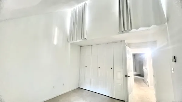 $2,200 | 1 Cinnamon Spring, Unit 1, South Windsor, CT 06074