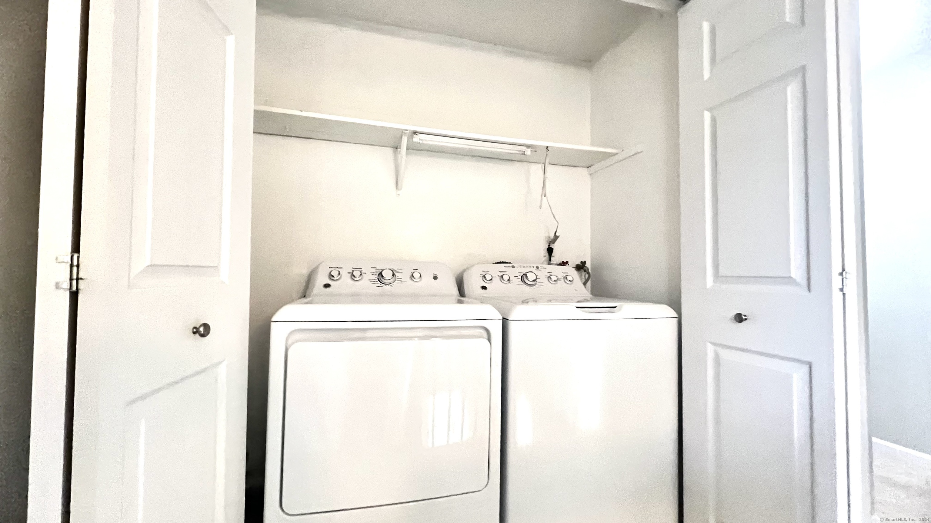 1 Cinnamon Spring, Unit 1 South Windsor, CT 06074 - Photo 9 of 16