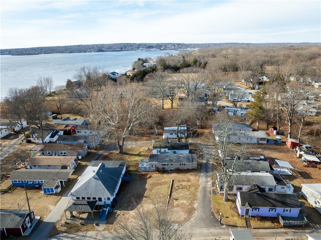 46 Andrew Comstock Road Warwick, RI 02886 - Photo 26 of 27 Gallery Image 26