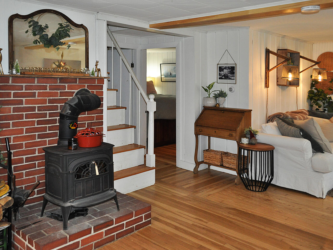 138 Standpipe Road Damariscotta, ME 04543 - Photo 12 of 34 1-Living-101-1280