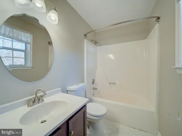 $515,500 | 6025 Hosta Court, Elkridge, MD 21075