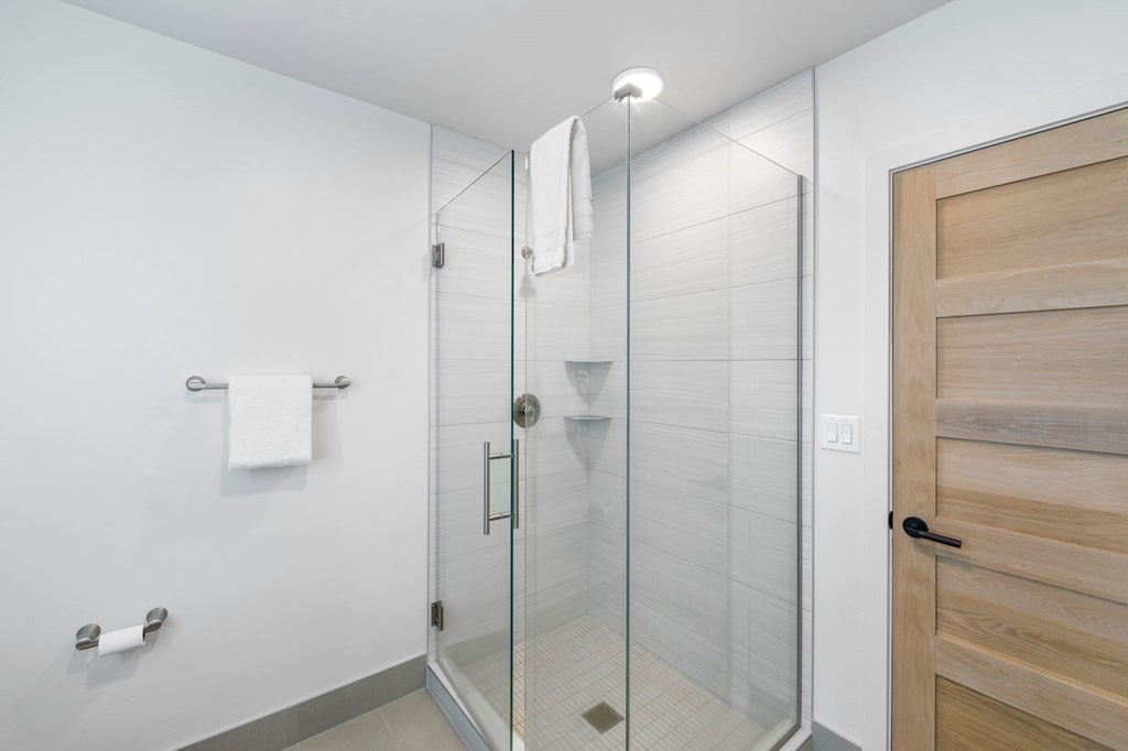 720 Village Drive, Unit 302 Donnelly, ID 83615 - Photo 20 of 36