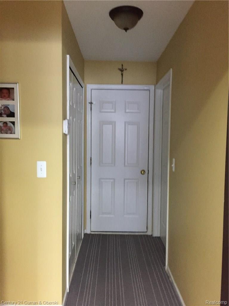 38588 Westchester Road Sterling Heights, MI 48310 - Photo 22 of 33 IMG_0345.JPG
