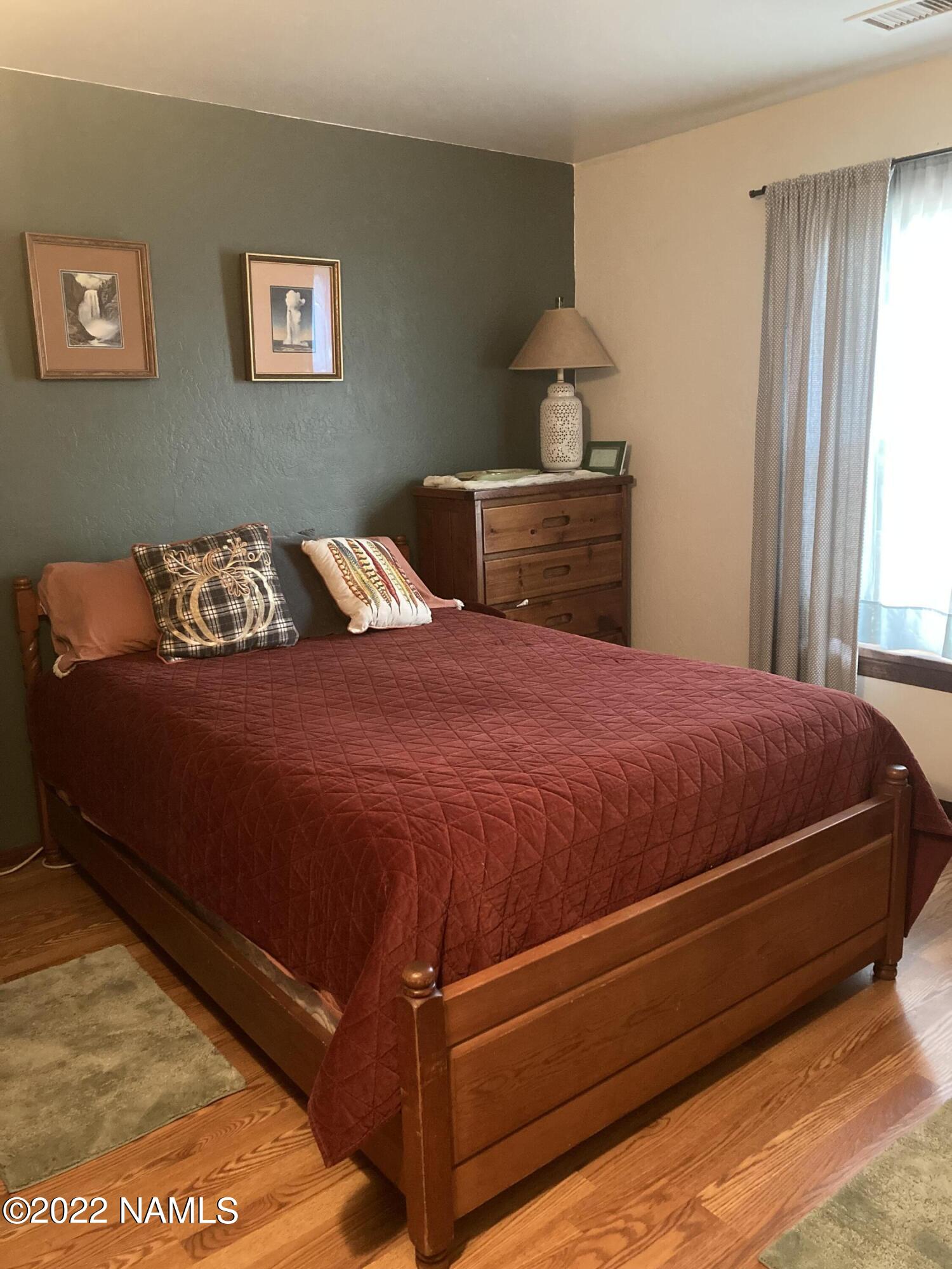 9682 Pioneer Valley Road Flagstaff, AZ 86004 - Photo 26 of 43 bedroom2