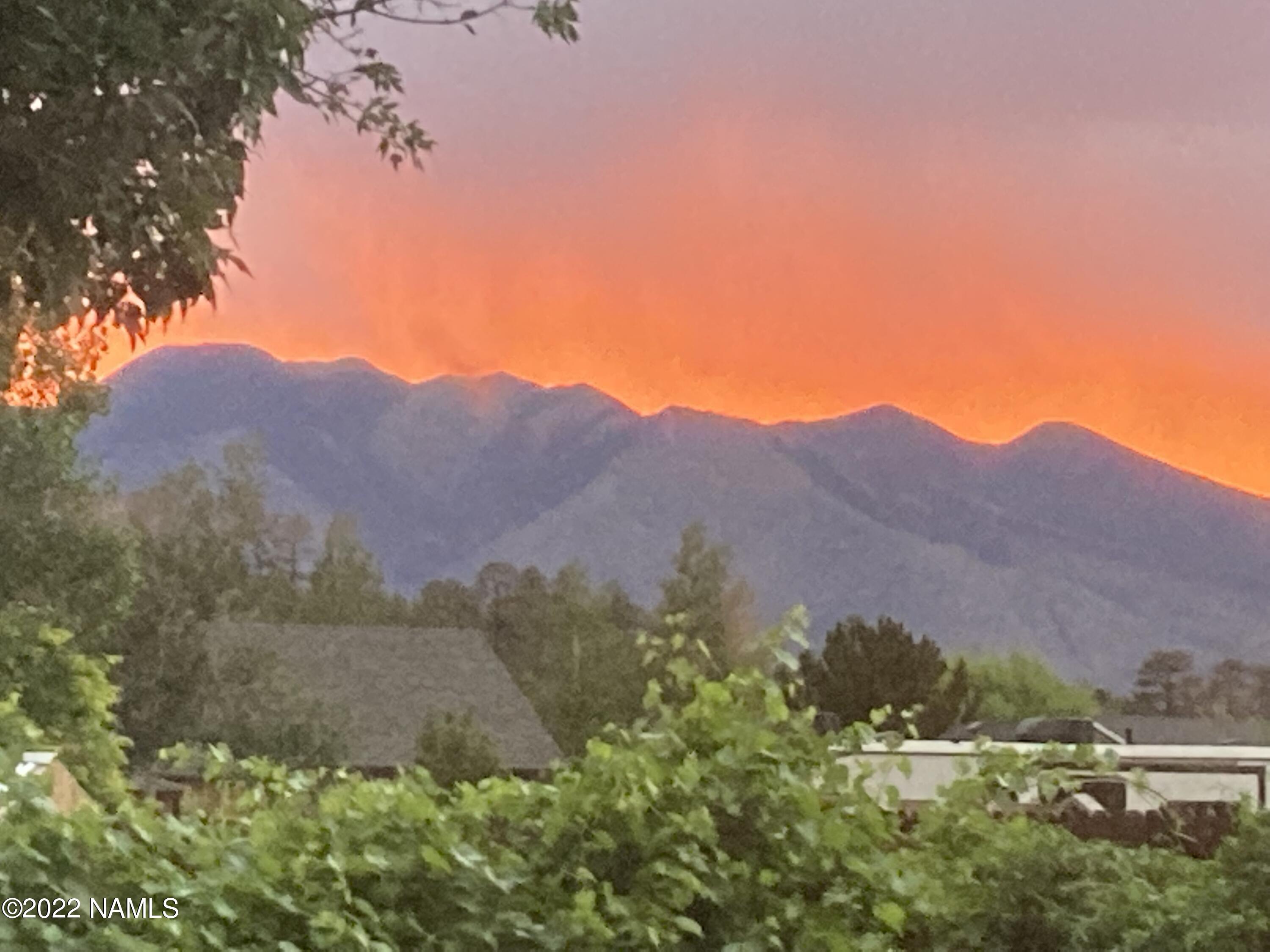 9682 Pioneer Valley Road Flagstaff, AZ 86004 - Photo 42 of 43 awesome sunsets