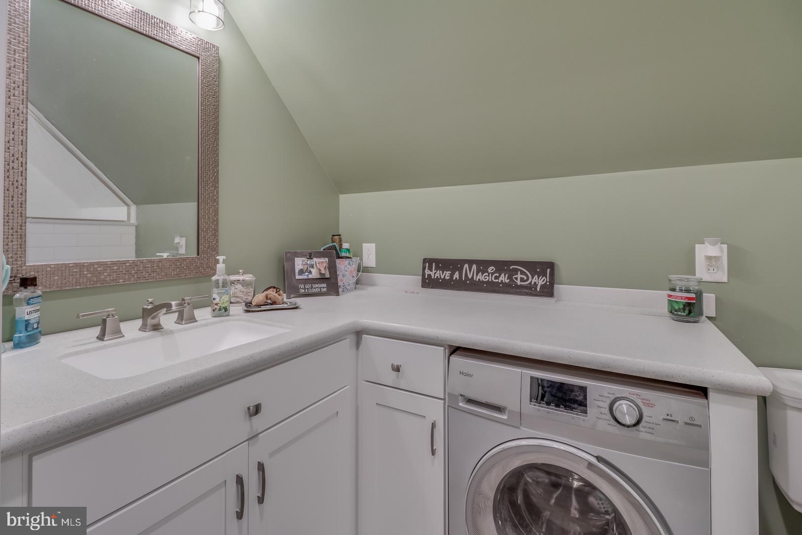 590 Mud Mill Road Marydel, DE 19964 - Photo 38 of 60 Apartment bathroom with laundry