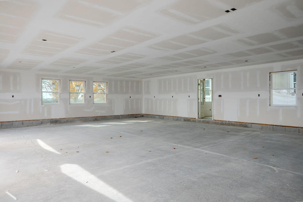 426 Concord Road Richmond, KY 40475 - Photo 33 of 43 Attached Garage