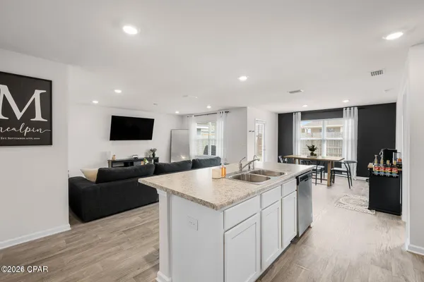 $2,350 | 4000 Millicent Lane, Panama City, FL 32404