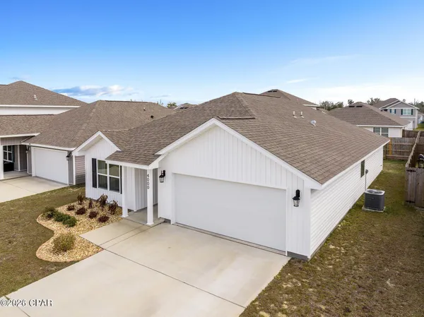 $2,350 | 4000 Millicent Lane, Panama City, FL 32404