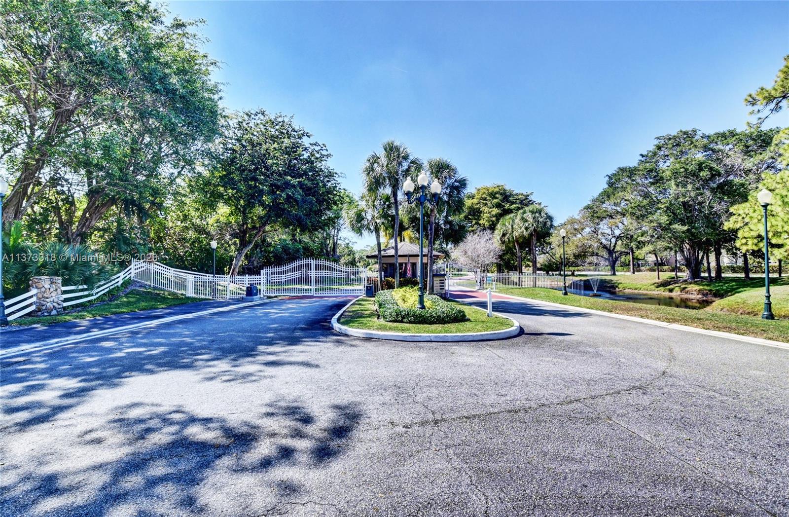 4275 Wood Ride Road, Unit E Boynton Beach, FL 33436 - Photo 27 of 28 Gallery Image 27