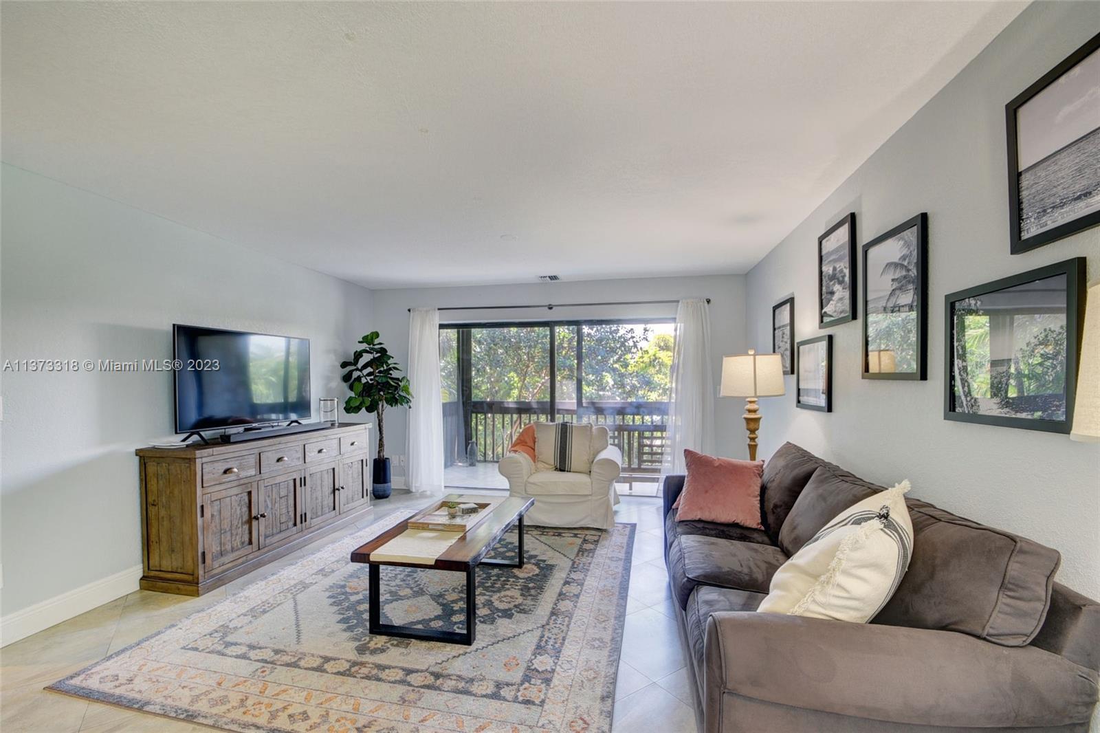 4275 Wood Ride Road, Unit E Boynton Beach, FL 33436 - Photo 4 of 28 Gallery Image 4