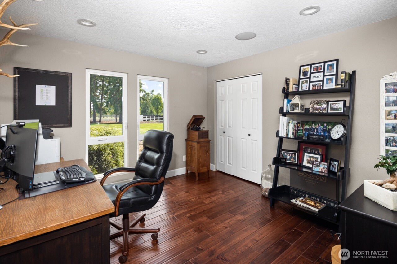 109 Bond Road Castle Rock, WA 98611 - Photo 21 of 40 Gallery Image 21