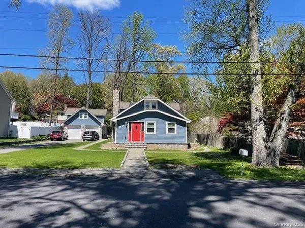 $720,000 | 1790 Parmly Road, Mohegan Lake, NY 10547
