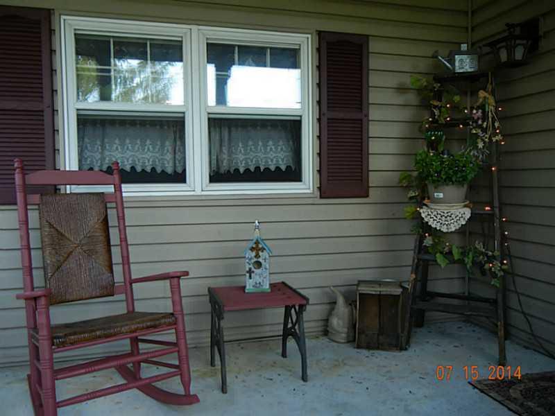 2803 Troy Road Springfield, OH 45504 - Photo 2 of 25